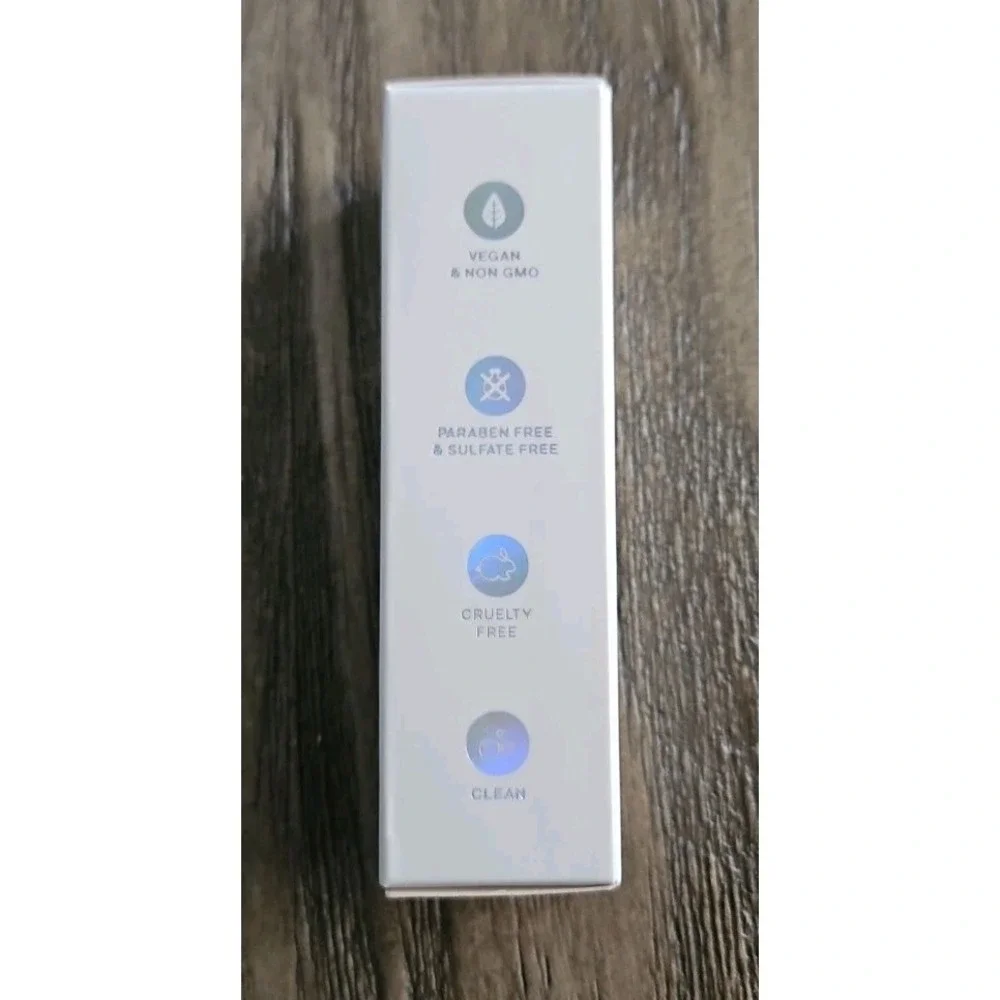 NEW IN BOX TYS BEAUTY Dew Stick Highlighter Stick 0.23 oz/6.5g ROSEMILK